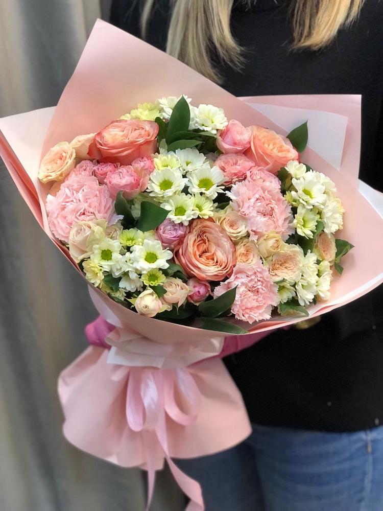 Букет цветов из: Гвоздики, Розы и Хризантемы в Мамонах