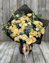 Букет цветов из:  Розы и Лизиантусы #REPLACE_PRED# Мамонах