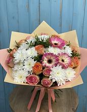 Букет цветов из:  Розы, Герберы и Хризантемы #REPLACE_PRED# Мамонах