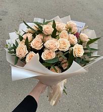 Букет Кремовые розы Латте в Мамонах