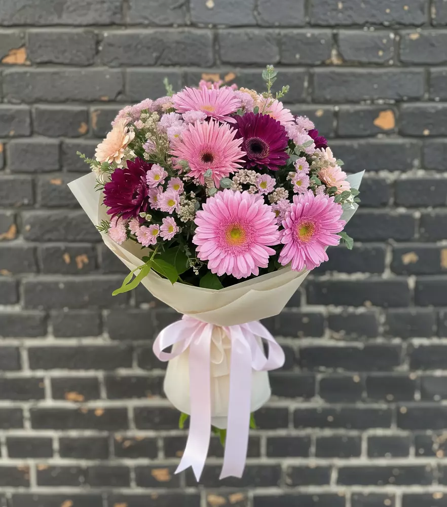 Букет цветов из: Герберы и Хризантемы в Мамонах