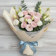 Букет цветов из:  Лизиантусы в Мамонах