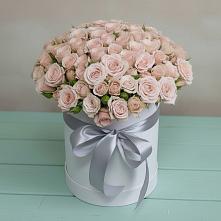 Цветочная композиция из Розы в шляпной коробке в Мамонах