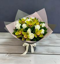 Букет цветов из:  Орхидеи и Розы в Мамонах