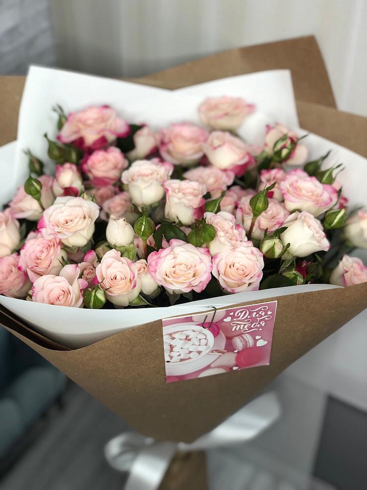 Букет цветов из: Розы в Мамонах