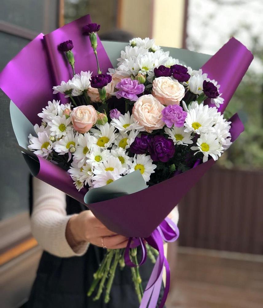 Букет цветов из: Хризантемы, Гвоздики и Розы в Мамонах