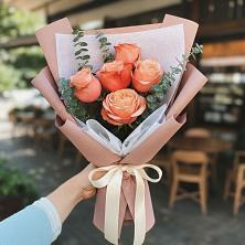 Букет цветов из:  Розы в Мамонах