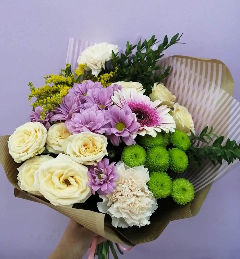 Букет цветов из: Хризантемы, Розы, Гвоздики и Герберы в Мамонах