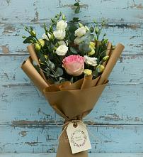 Букет цветов из:  Розы и Лизиантусы в Мамонах